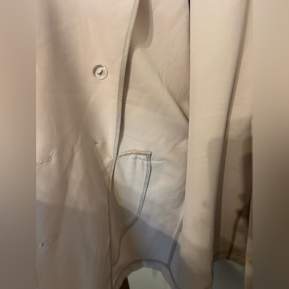 Bagatelle Classic Beige Trench Coat - Picture 7 of 8